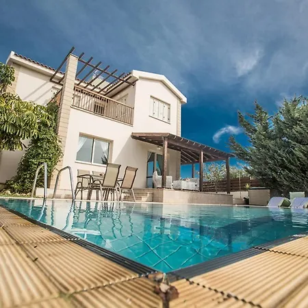 וילה Imagine Your Family Renting A Luxury Holiday Close To Sotira's Main Attractions, Sotira 1304 איה נאפה