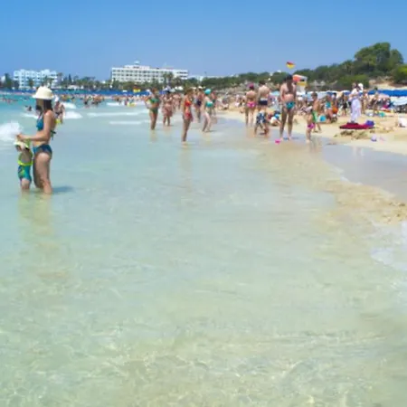 וילה Imagine Your Family Renting A Luxury Holiday Close To Sotira's Main Attractions, Sotira 1304 איה נאפה